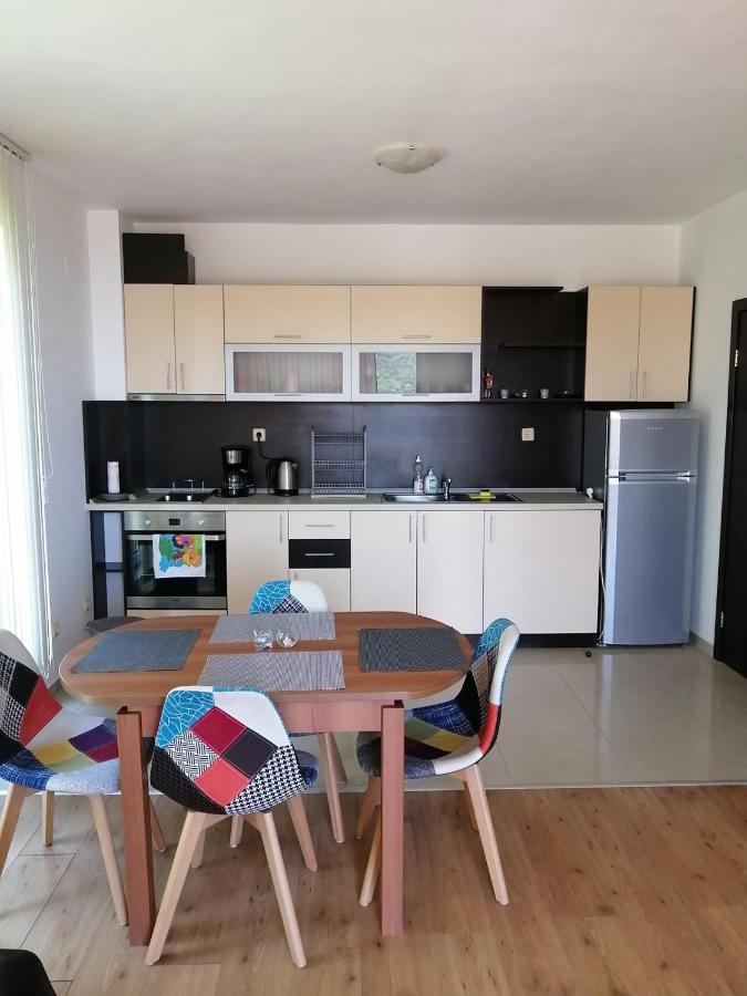 Apartament Complex Karia IV Kawarna Zewnętrze zdjęcie